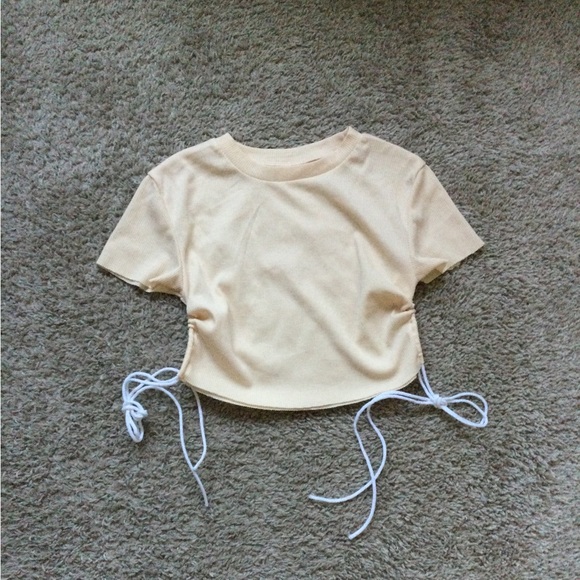 SHEIN Crop Top - Picture 7 of 9